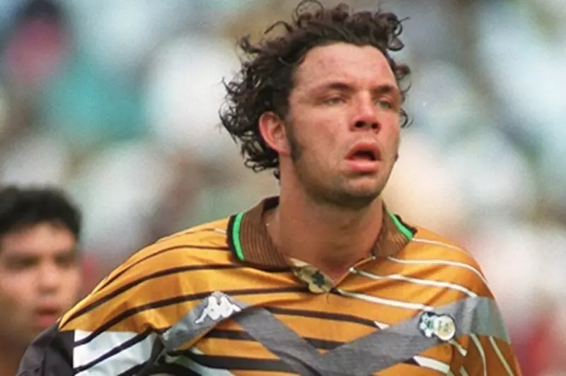 البحث عن الذهب.. لاعب جنوب أفريقيا السابق ليلا كورة: ذكرياتي أمام منتخب مصر لا تنسى 